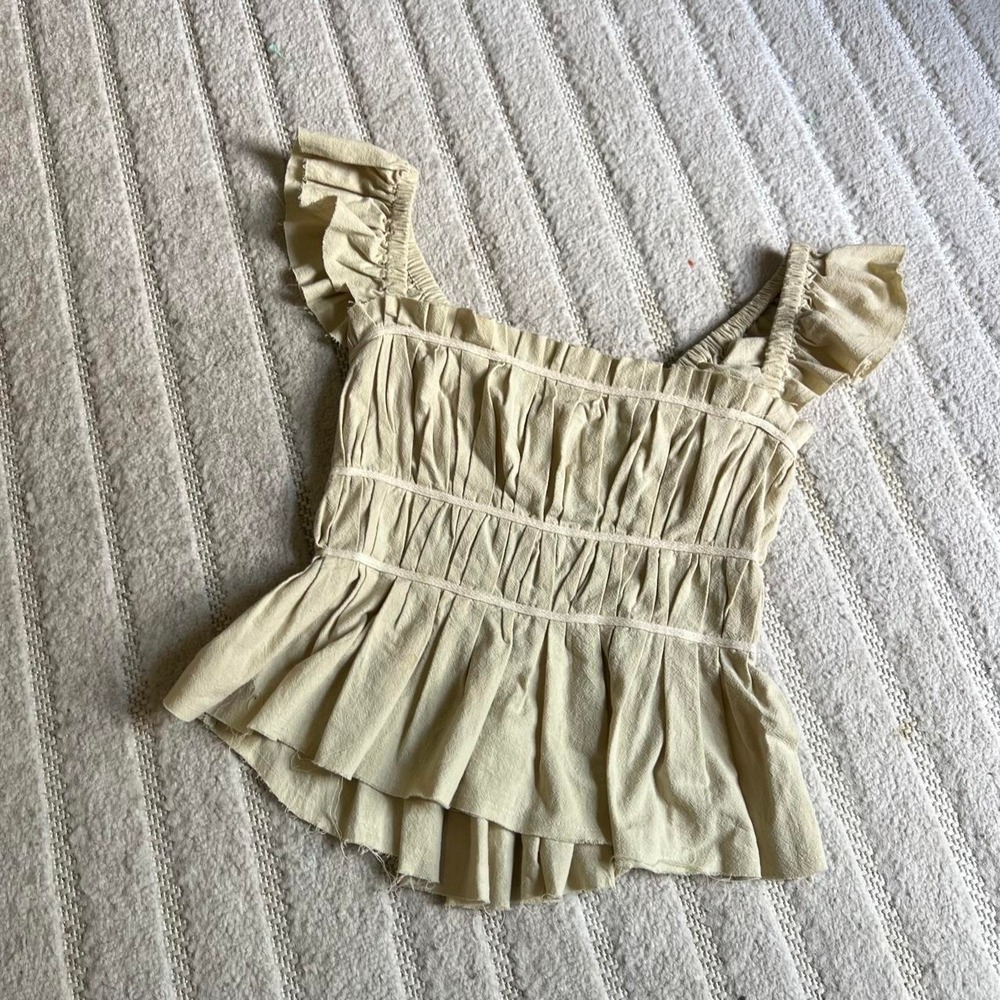 Free People cream ruffles top size XS boho hippie indie coquette beach Summer